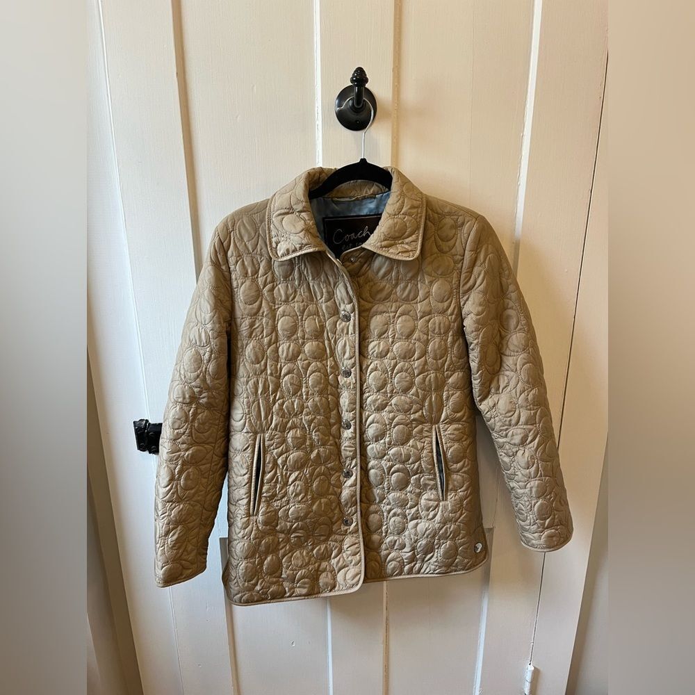 Coach Signature Logo Quilted Jacket Tan Size XS light weight